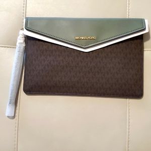 Michael kors Envelope clutch